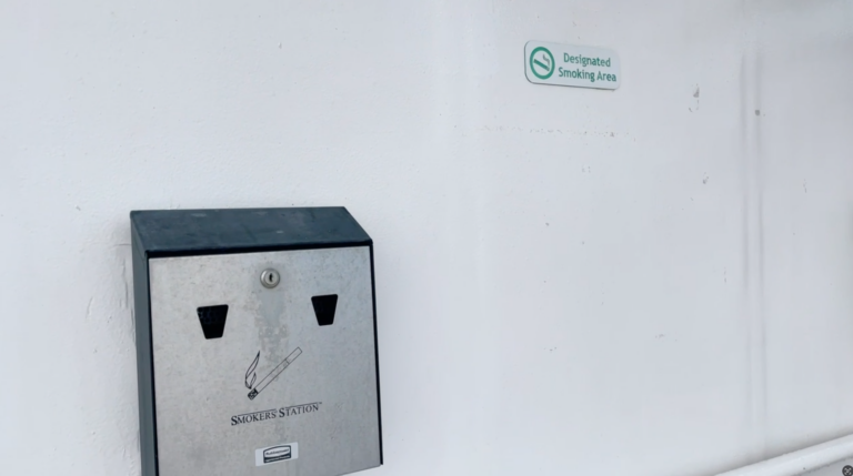 Smoking area